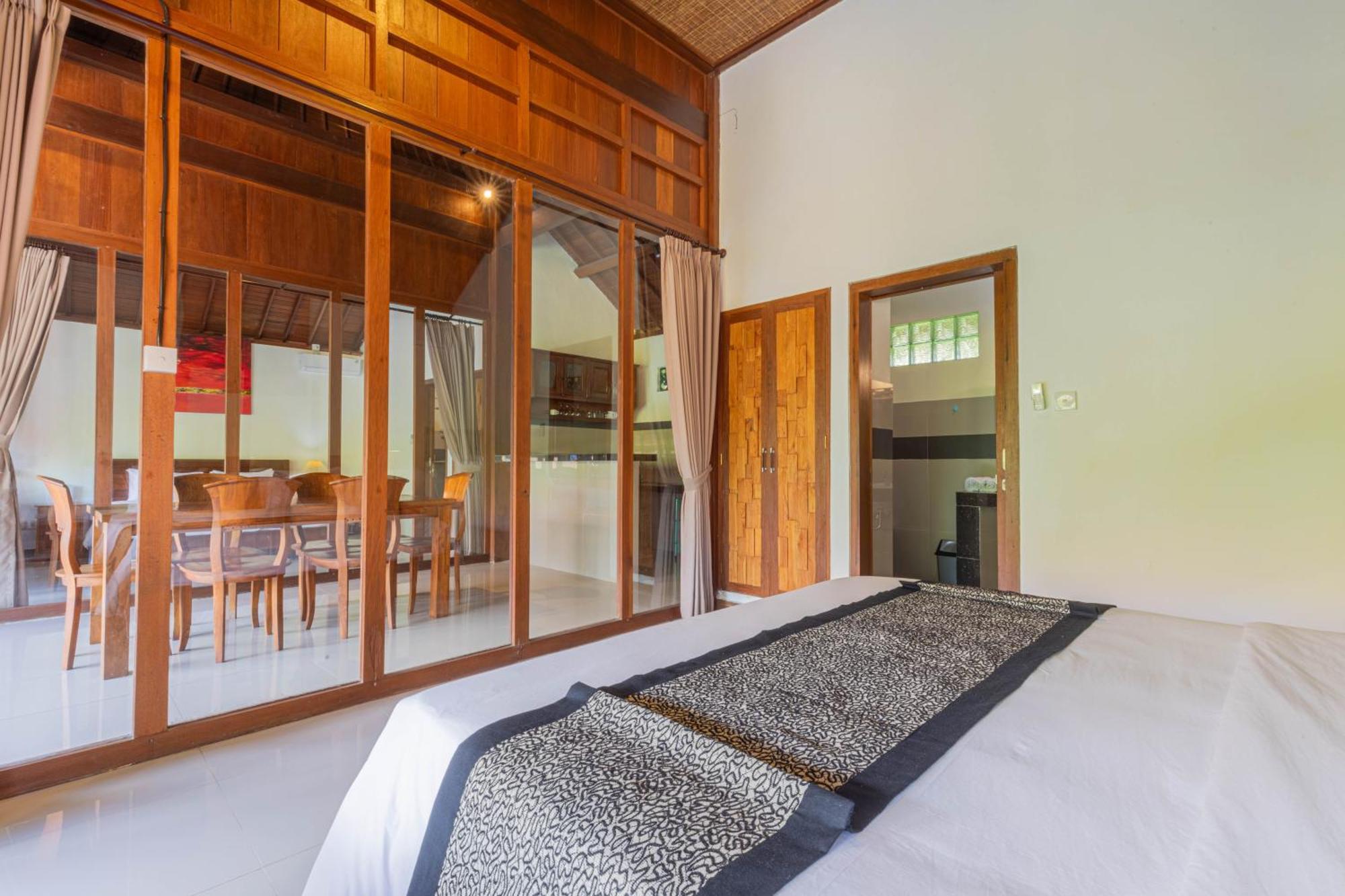 Sari Bamboo Bungalows Убуд Стая снимка