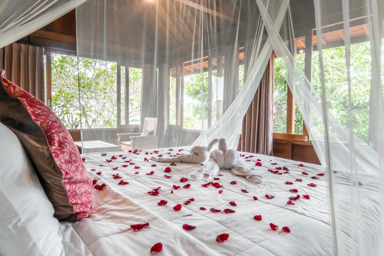 Sari Bamboo Bungalows Убуд Екстериор снимка